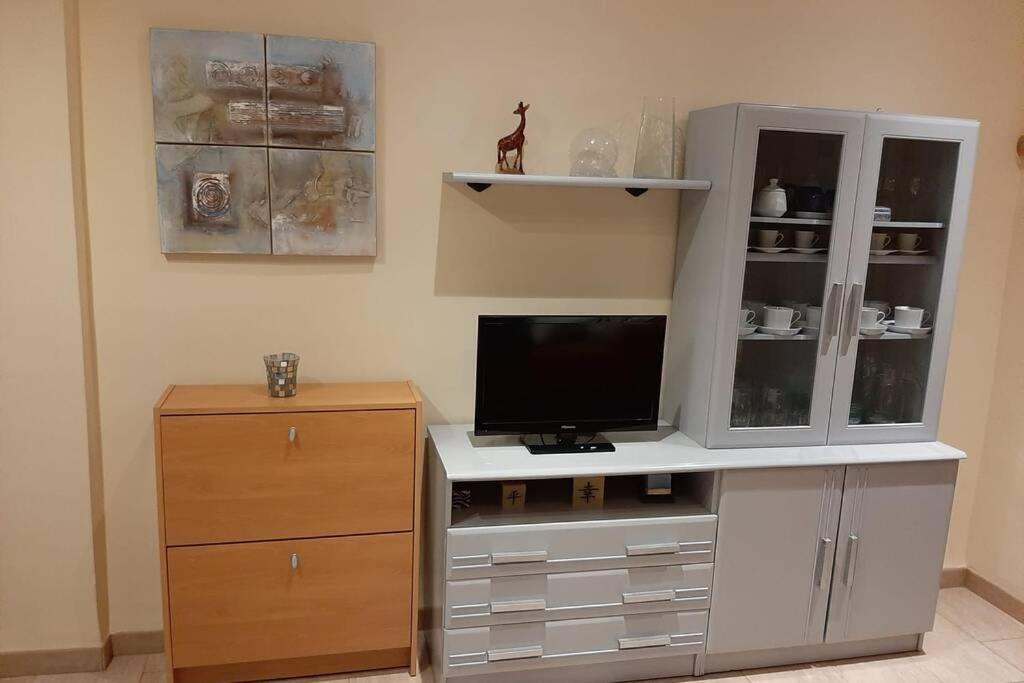 Estudio recién reformado muy cerca del mar Playa de Gandia Esterno foto